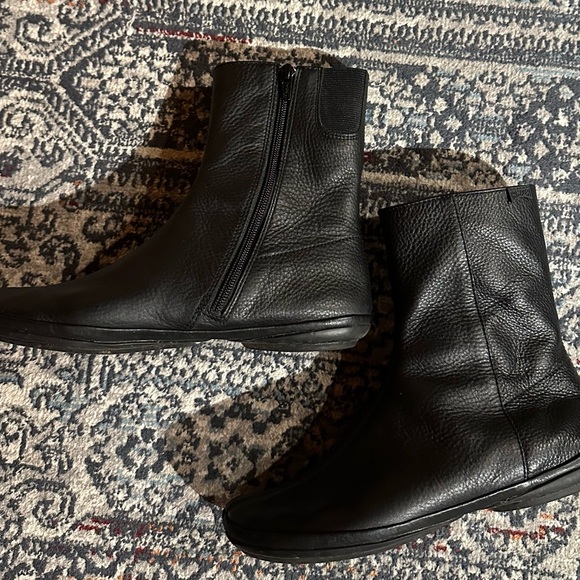 Camper Black Leather Women Ankle Boots 39 - Picture 4 of 5
